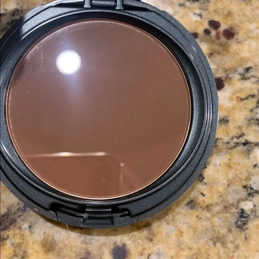 Cover fx‎ pressed mineral foundation